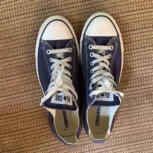 Men’s blue converse shoes size 9